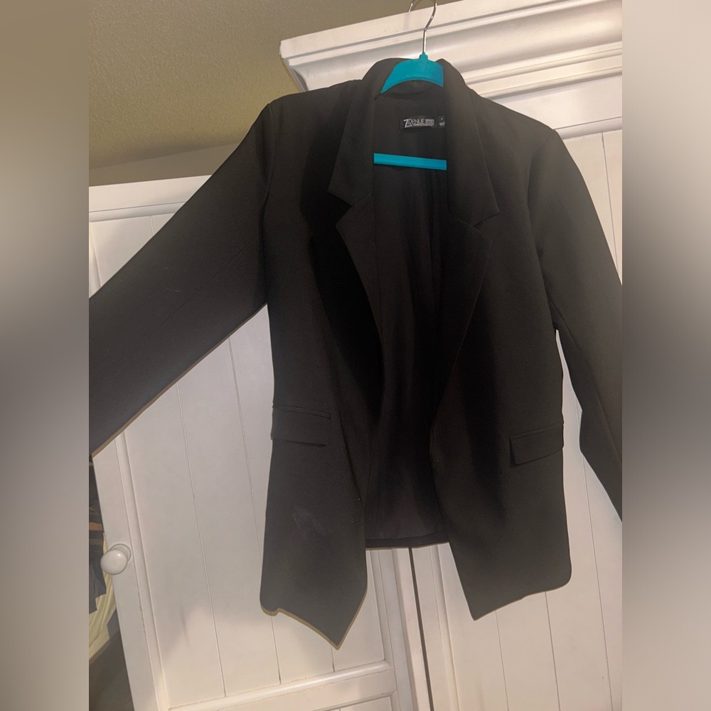 New York and company black blazer - Picture 3 of 3